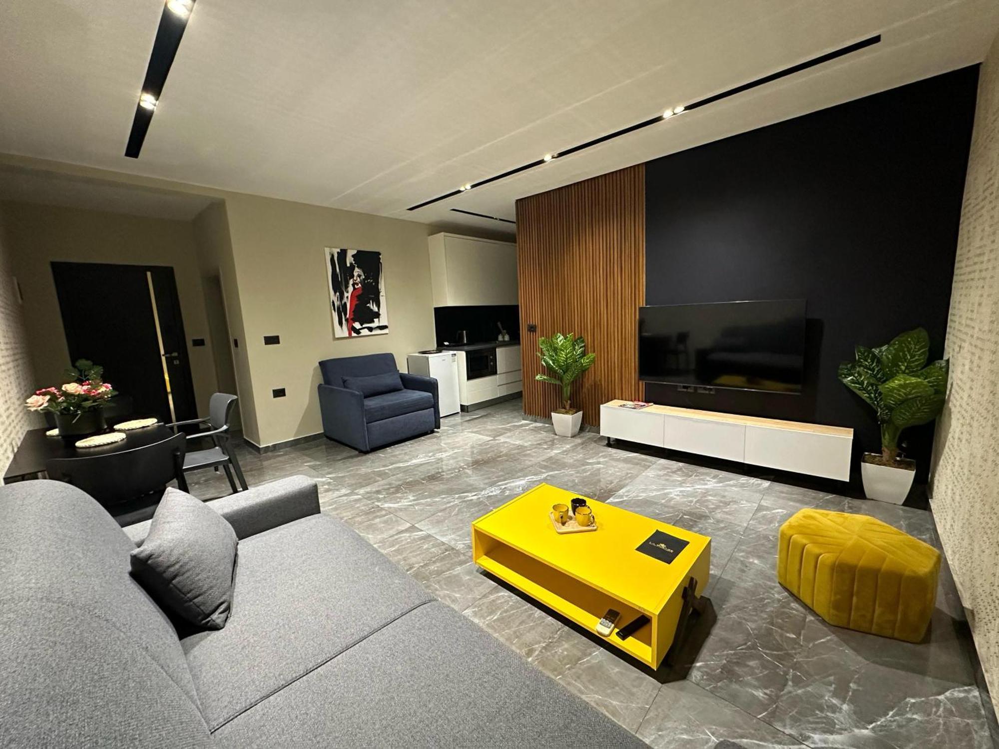 Apartamento La Mirage & Tirana